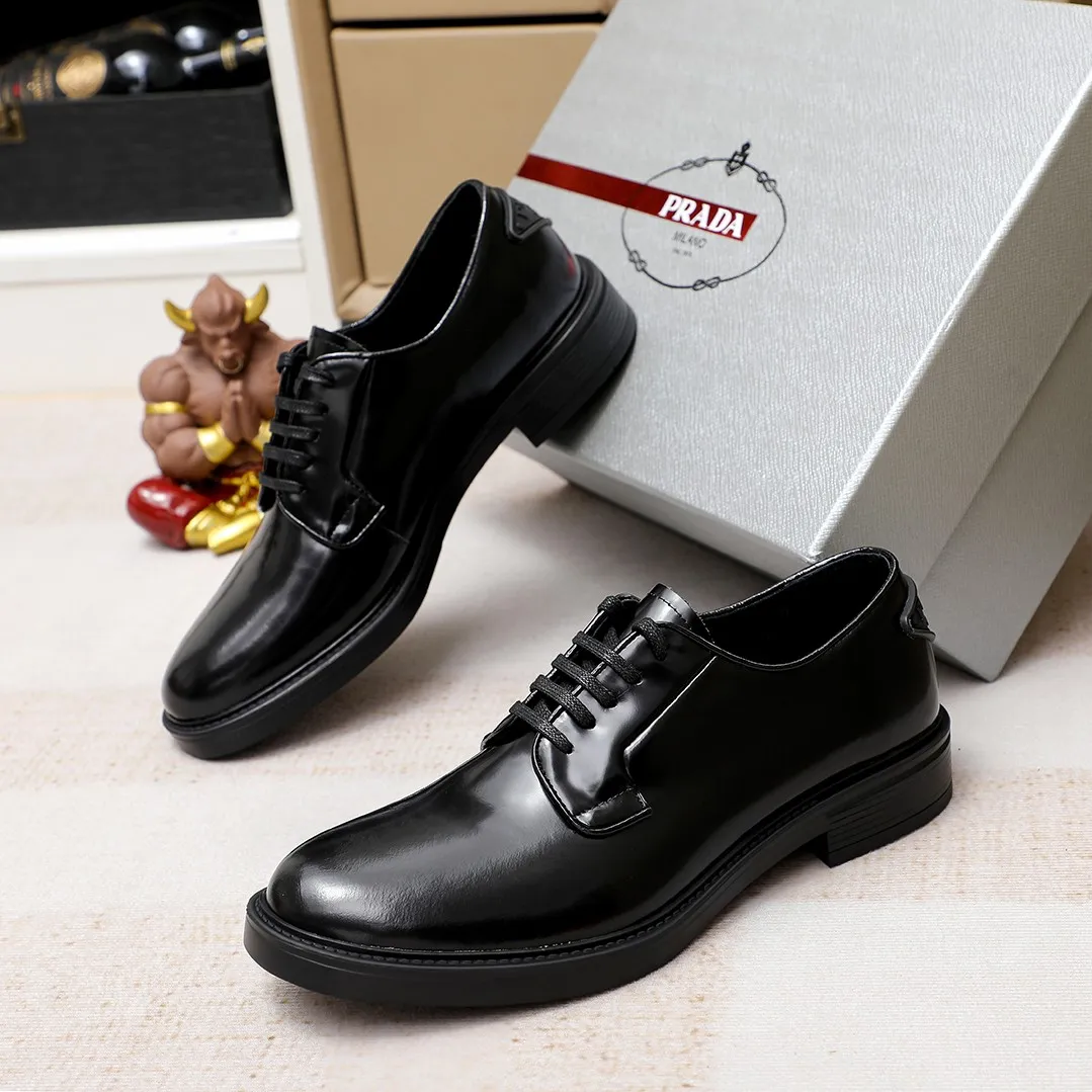 Men's shoes 💰620 💰💰🎩🎩【Prada】Counter 1:1⬆️original reproduction, absolute quality🆗original outsole, high-quality imported rubber, wear-resistant and non-slip, never degummed, upper material: imported first-layer cowhide➕anti-slip foam outsole, official website material, inner material: water-dyed leather lining, 3 colors available! Code number 38-44 (45. Can be customized)